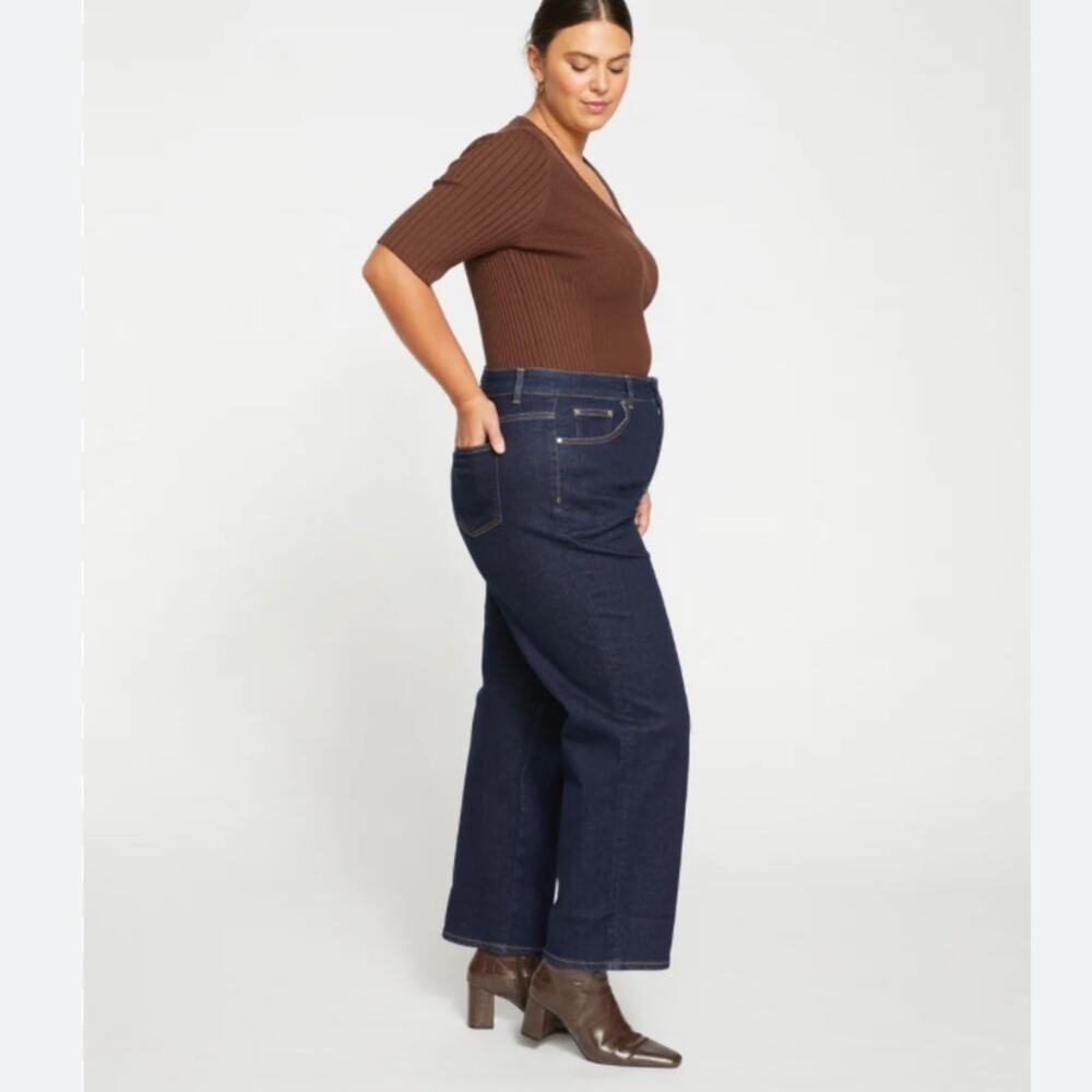 Universal Standard Bae Boyfriend Straight Leg Jeans